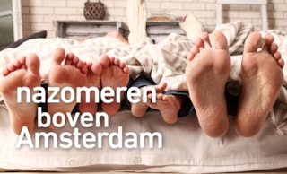 Nazomen boven Amsterdam